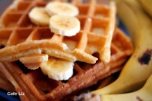 banana-waffles2-cafe-liz